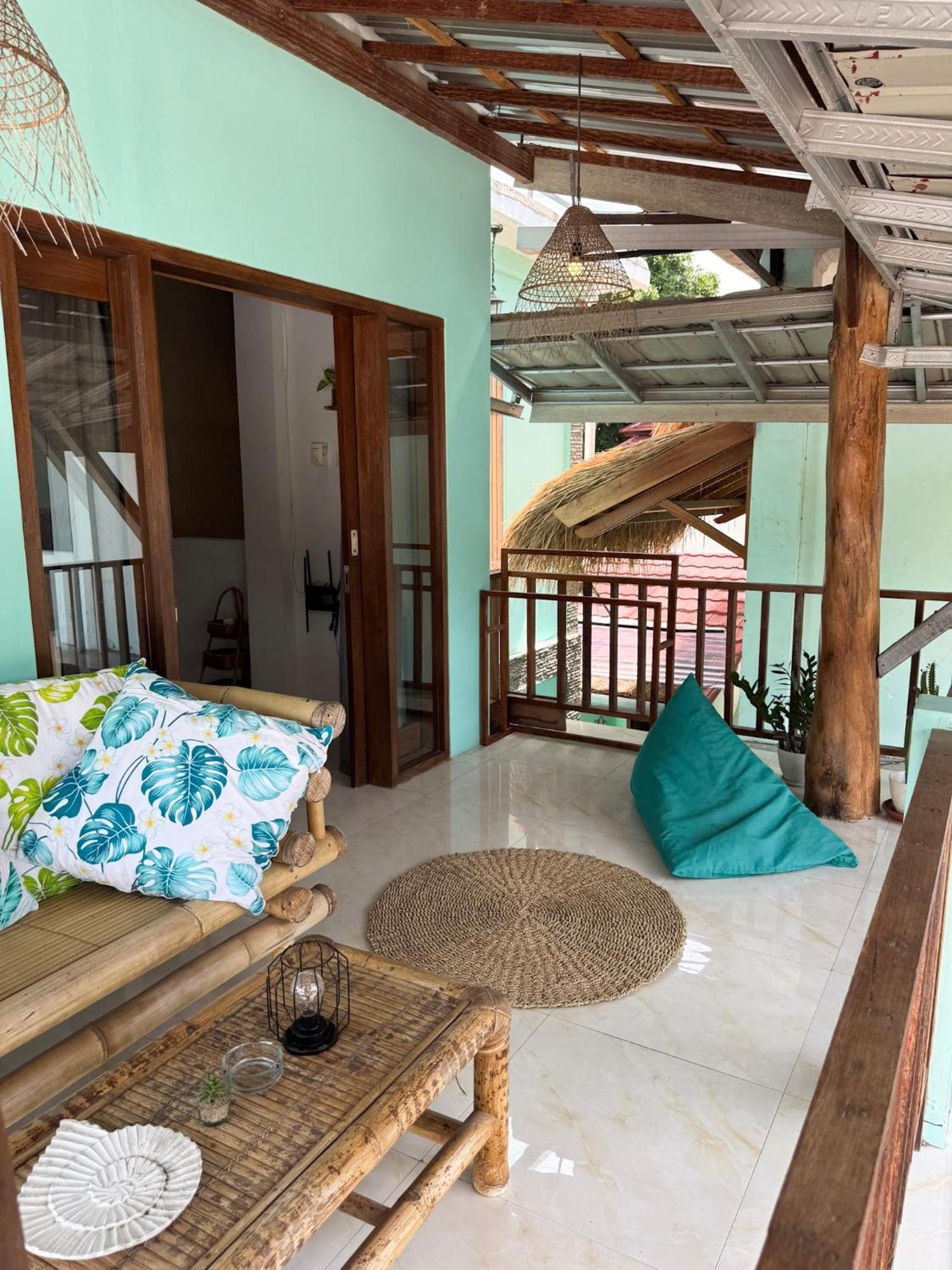 Secret Spot Surf And Stay Kuta (Lombok) Exterior foto
