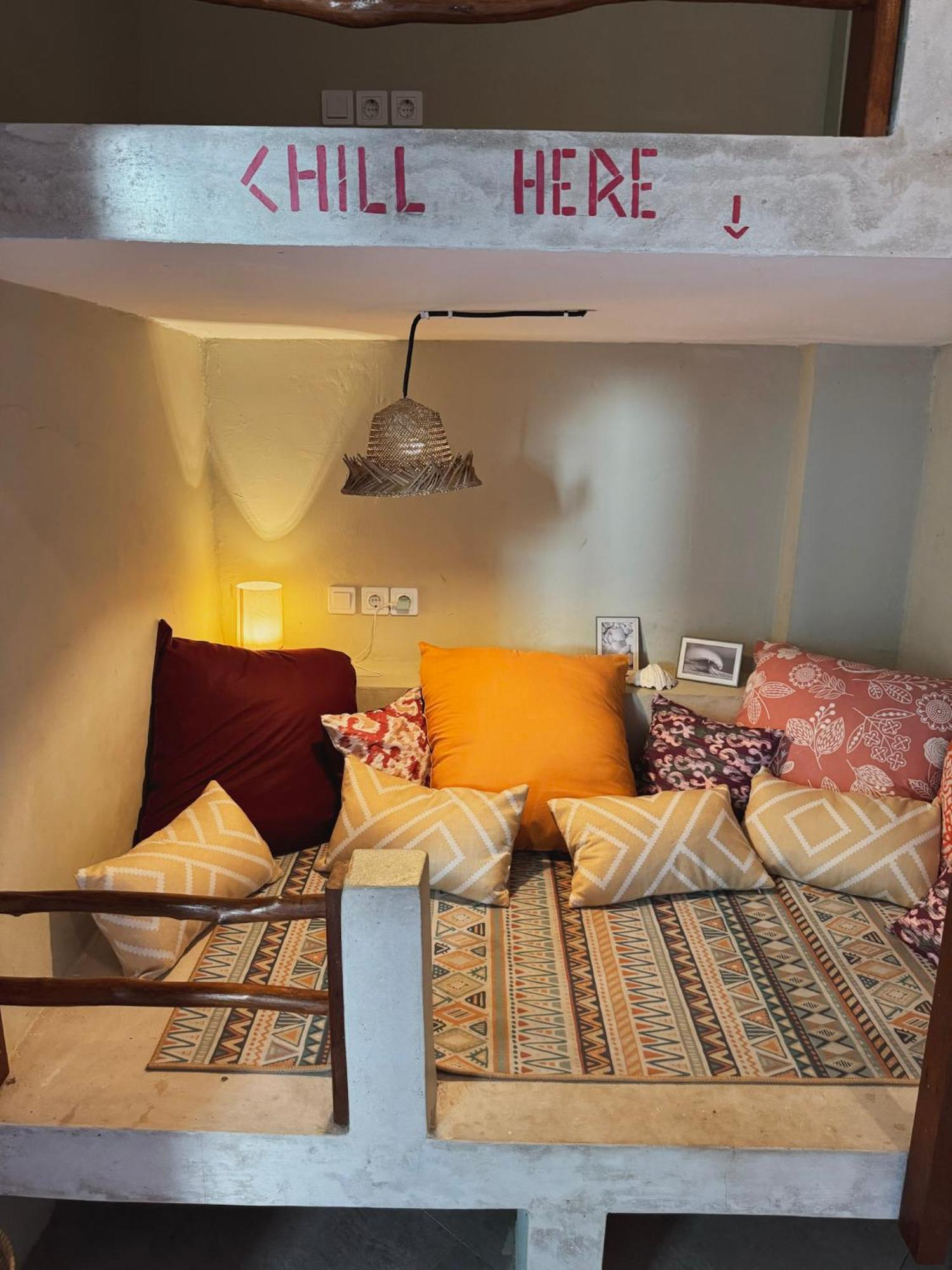 Secret Spot Surf And Stay Kuta (Lombok) Exterior foto