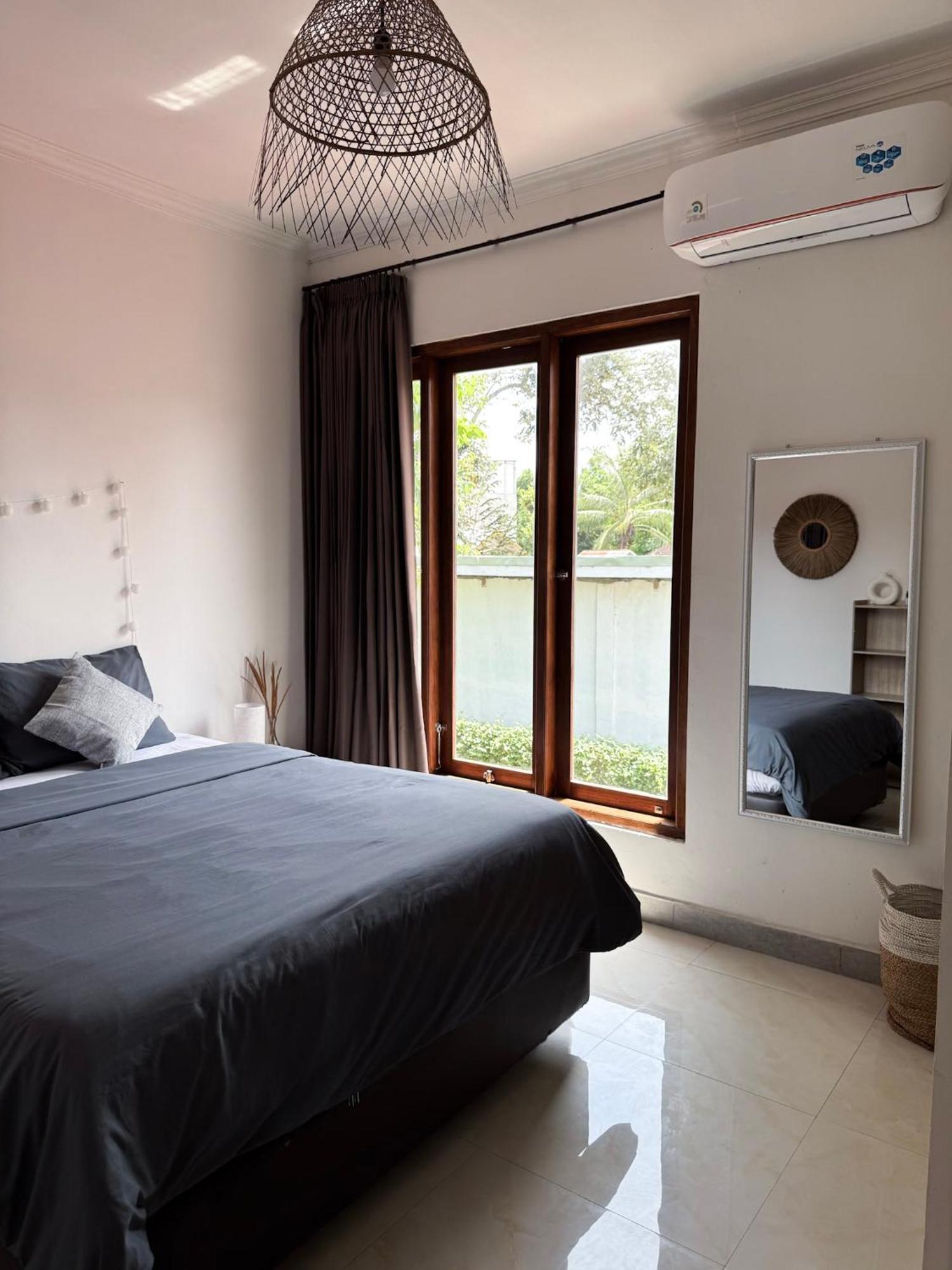 Secret Spot Surf And Stay Kuta (Lombok) Exterior foto